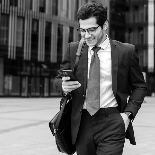 Grupo de estudiantes en sistema escolarizado Universidad Humanitas